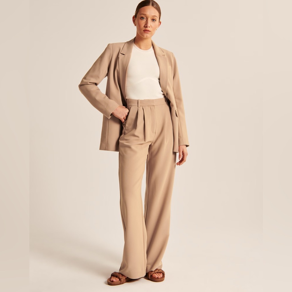 Abercrombie & Fitch Sloane Tailored Pant
